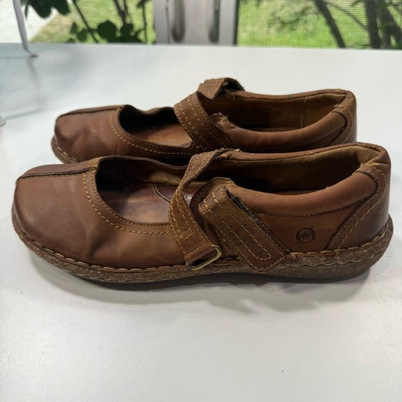 Born Mary Jane Brown Leather Velcro Strap Women’s Size 9.5 - Picture 2 of 11